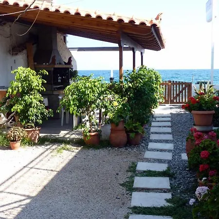 Manthos Sea View Apartment *
